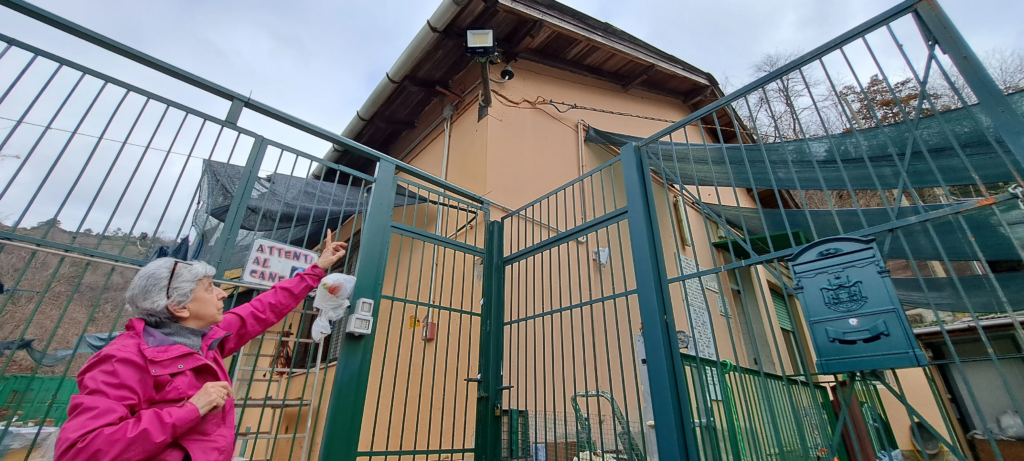 Presentazione della nuova illuminazione all’ingresso del canile Monte Gazzo.
