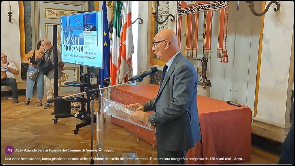 Paolo Scovazzi interviene a Palazzo Tursi durante l’inaugurazione della mostra dedicata alle vittime del Ponte Morandi.